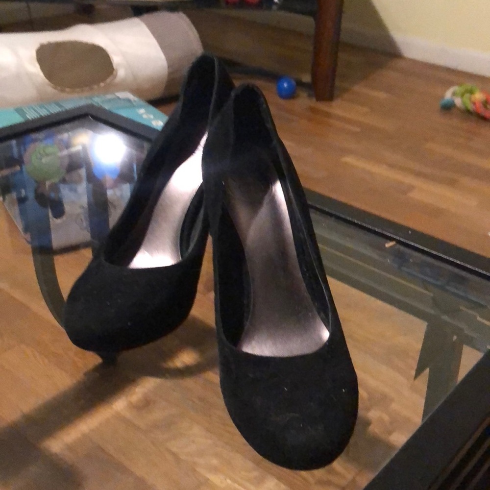 Classy black stilettos
